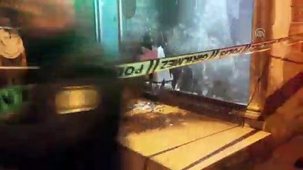 Kocaeli'de mobilya dükkanı yandı