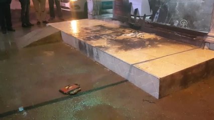 Kocaeli'de Mobilya Dükkanı Yandı