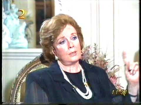 برنامج اختراق - السيدة جيهان السادات تروى ما حدث تفصيليا لحظة وفاة الرئيس حتى علمها بوفاته