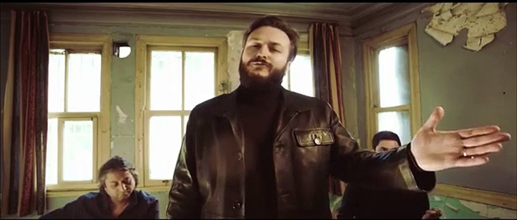 Berhan Arısoy - Kiremitte Buz musun