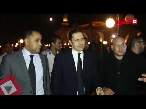أتفرج| علاء مبارك في عزاء الساحر محمود عبد العزيز