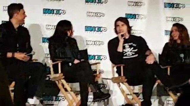 FAN EXPO VAN 2019 - LEGENDS OF TOMORROW & ARROW CLIP 9