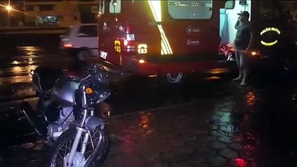 Colisão entre carro e moto deixa jovem ferido no Universitário