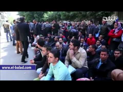 مظاهرة لحملة الماجستير والدكتوراه أمام مجلس الوزراء