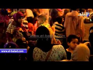 توافد العشرات بمحيط مسجد السيدة زينب احتفالا بمولدها