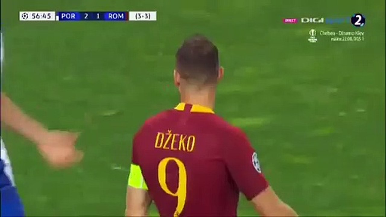 VÍDEO: O teatro de Dzeko após desentendimento com Pepe