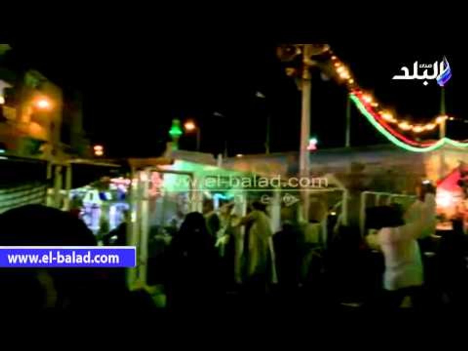 آلاف المواطنين يحتفلون بالليلة الختامية لمولد سيدي عبد الرحيم القنائى