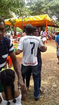 Ela não larga eu , e eu não largo ela (Forró Arretado)