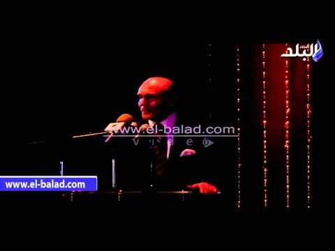 محمد صبحي يكشف عن أسباب إعادة تقديمه لمسرحيات نجيب الريحاني