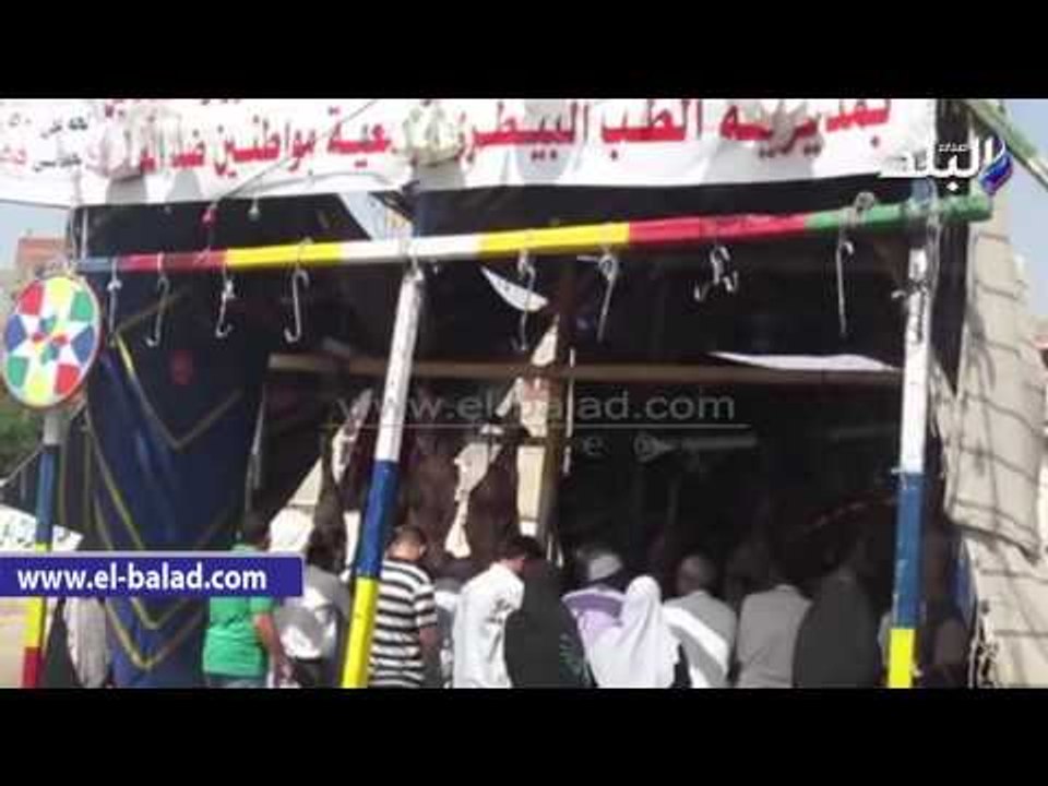 اقبال شديد فى اول ايام  شهر رمضان على منافذ بيع اللحوم المخفضة بالدقهلية