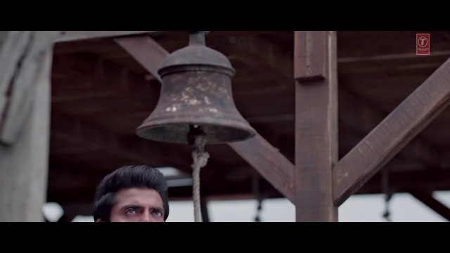 Notebook: Laila Song | Zaheer Iqbal & Pranutan Bahl | Dhvani Bhanushali | Vishal Mishra