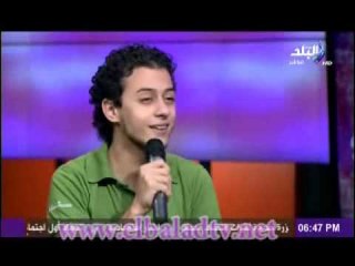 مصطفى عاطف يغنى انشودة للسيدة عائشة لولاد البلد