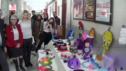 Öğrenciler atıkları sanat eserine dönüştürdü