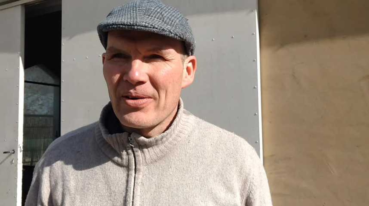 Benoît Potel artisan tailleur de pierres à Marchin