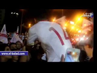 احتفالات اوباما مع الجمهور