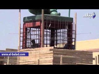 اللمسات الأخيره لتمثال  زايد  بمدخل مدينة 6 اكتوبر