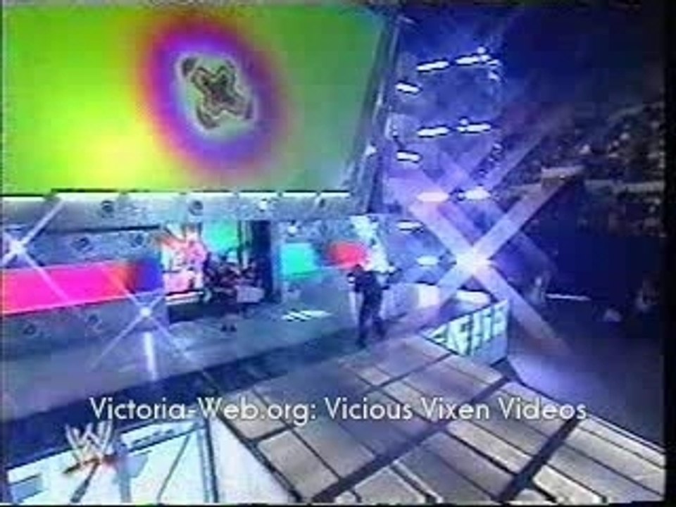 candice michelle vs victoria