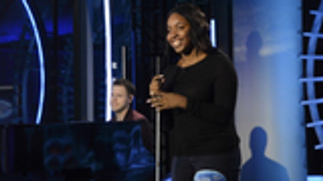 'American Idol' Contestants Logan Johnson and Shayy Give Memorable Auditions | Billboard News