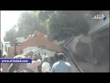 حملة مكبرة لتنظيف ميدان محطة مترو حلوان بعد إزالة الباعة