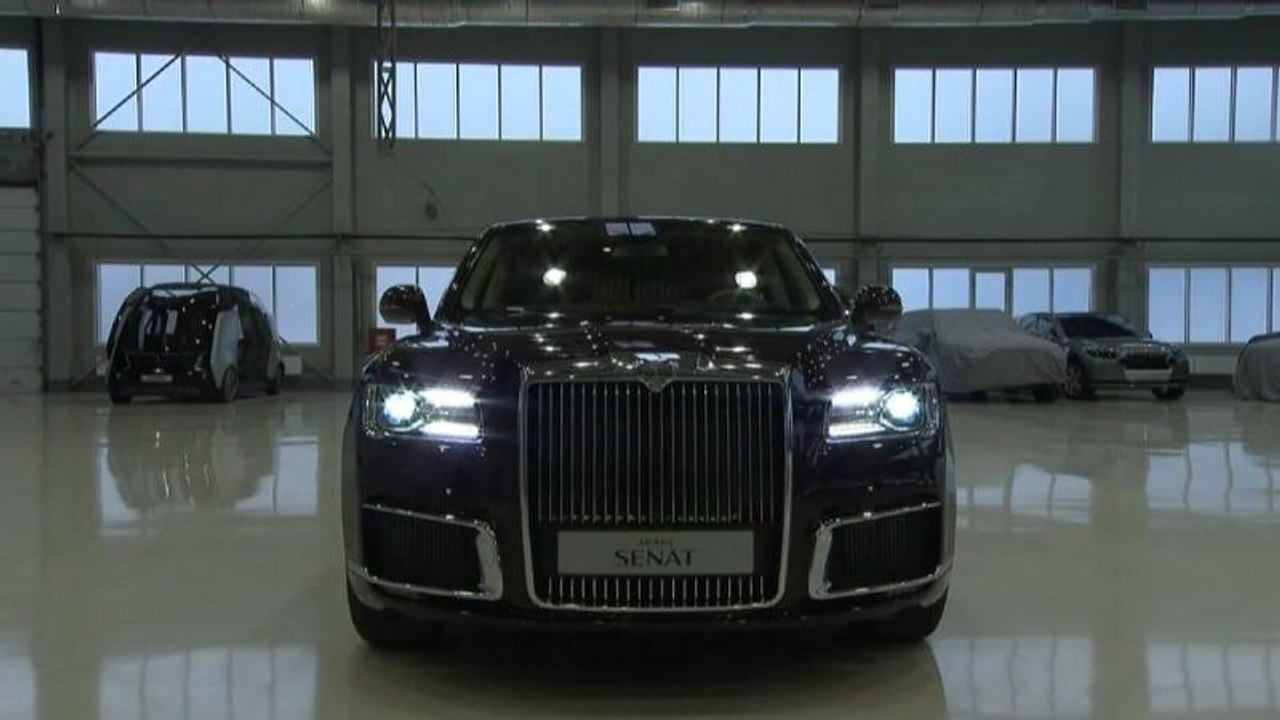 Putin için üretilen Rus yapımı lüks araç Aurus Senat Cenevre Otomobil Fuarı'nda görücüye çıktı
