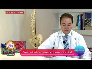 Mitos y Realidades: ¿es malo tronarse los dedos de la mano? | Sale el Sol