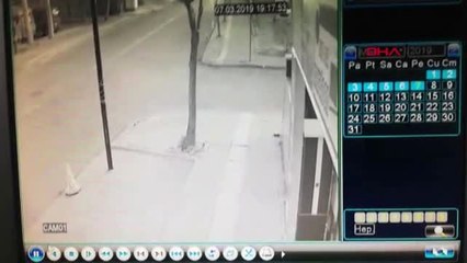 Antalya Başkan Türel'in Eşi Ebru Türel Trafik Kazası Geçirdi