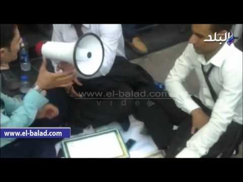 صدى البلد | شهادة تخرج حاملى الماجستير والدكتوراة بـ 2 جنيه أمام نقابة الصحفيين