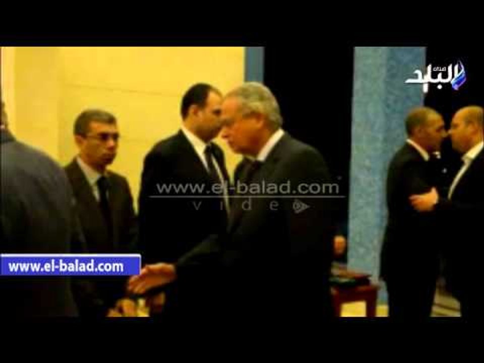 صدى البلد | وصول "زكي بدر وأبو الغيط وعرب وسلماوي وعبد العزيز" عزاء "الغيطاني"