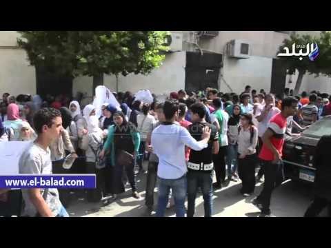 صدى البلد | تظاهرات لطلاب الثانوية العامة أمام التعليم وسط هتافات: شمال يمين غيروا القوانين