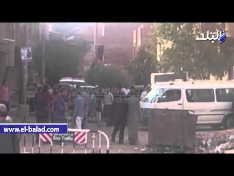 صدى البلد | سيارات لنقل الناخبين إلى إحدى لجان الجيزة