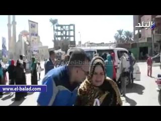 صدى البلد | المرشحون يدفعون بسيارات لنقل وتوجيه الناخبين في الوادي الجديد