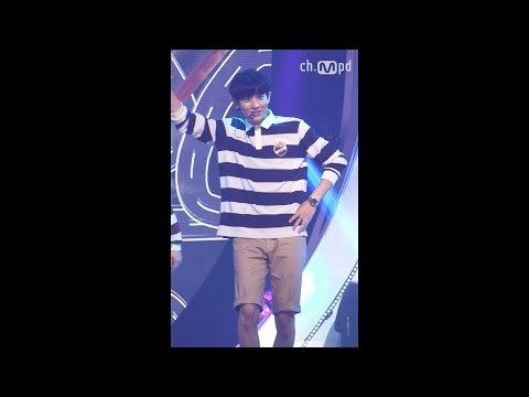 [MPD직캠] 엑소 찬열 직캠 LOVE ME RIGHT EXO Chanyeol Fancam Mnet MCOUNTDOWN 150618