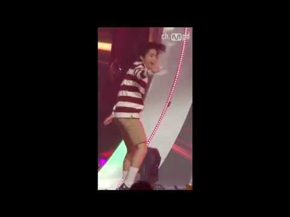 [MPD직캠] 엑소 시우민 직캠 LOVE ME RIGHT EXO XIUMIN Fancam Mnet MCOUNTDOWN 150618