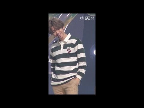 [MPD직캠] 엑소 백현 직캠 LOVE ME RIGHT EXO BaekHyun Fancam Mnet MCOUNTDOWN 150618
