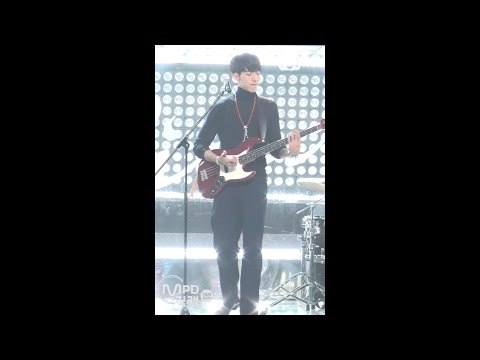 [MPD직캠] 씨엔블루 정신 직캠 신데렐라 Cinderella jung shin Fancam @엠카운트다운_150917