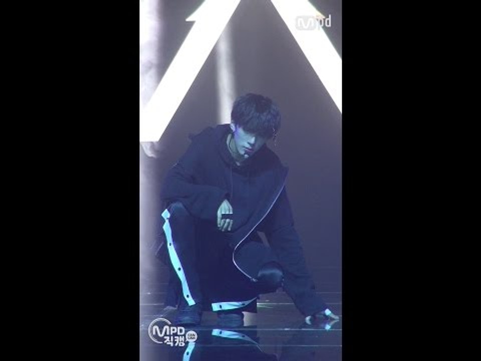 [MPD직캠] 몬스타엑스 민혁 직캠 Fighter Monsta X MinHyuk Fancam @엠카운트다운_161006