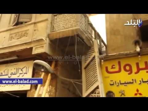 انتشال شاب حياً من أسفل عقار الفجالة المنهار