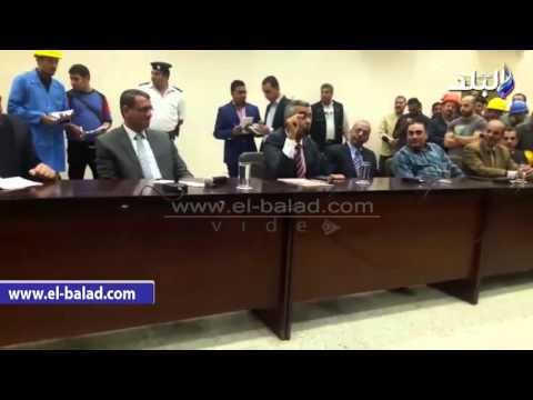 صدى البلد | وزير النقل يشيد بأداء العاملين في ورش سكك حديد مصر