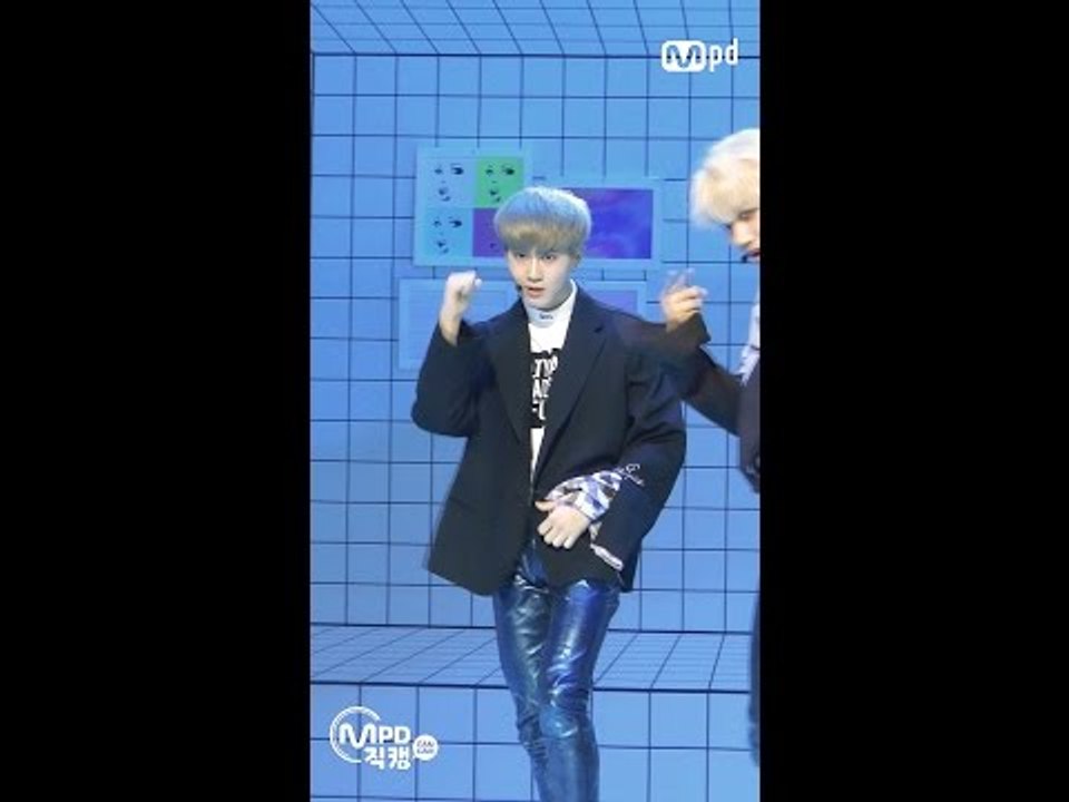 [MPD직캠] 엑소 수호 직캠 럭키원 Lucky One EXO Suho Fancam @엠카운트다운_160609