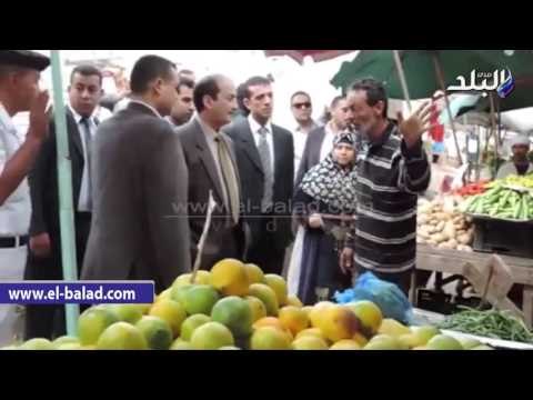 صدى البلد | مدير أمن مطروح يتفقد اسواق الخضار للتاكد من عدم المغالاة بالاسعار