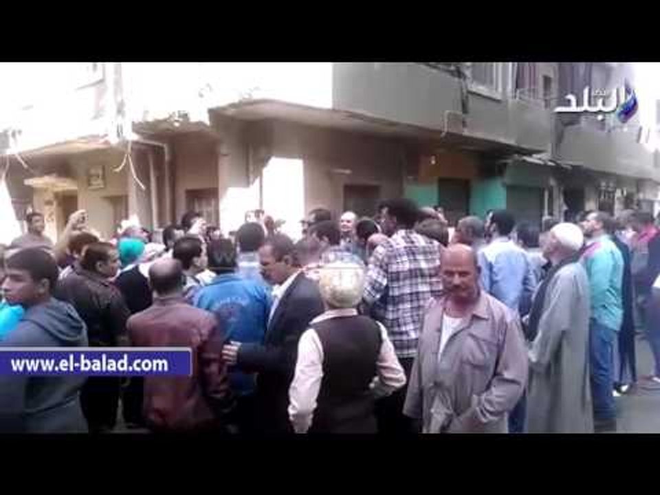 صدى البلد | مياه الصرف الصحي تغرق شوارع الزاوية الحمراء اثناء جوله المحافظ‎