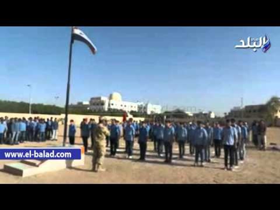 صدى البلد |   عرض عسكرى فى تكريم "المتفوقين" بمدرسة الحرية الثانوية