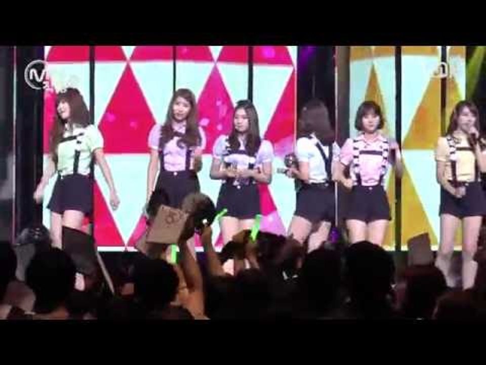 [MPD직캠] 여자친구 1위 직캠 너 그리고 나 NAVILLERA GFRIEND Fa...