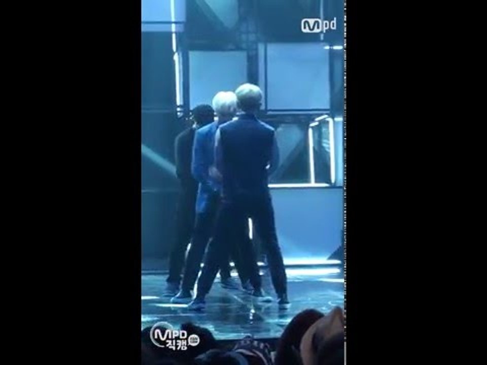 [MPD직캠] 몬스타엑스 원호 직캠 걸어 ALL IN MONSTA X WON HO Fancam @엠카운트다운_160519