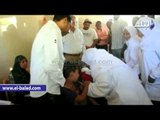 صدى البلد | محافظ أسوان يتابع أعمال حملة تطعيم الأطفال ضد الحصبة الألمانية