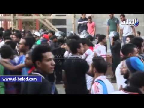 صدى البلد | العشرات من «وايت نايتس» الزمالك يتجمعون في محطة مترو جمال عبد الناصر