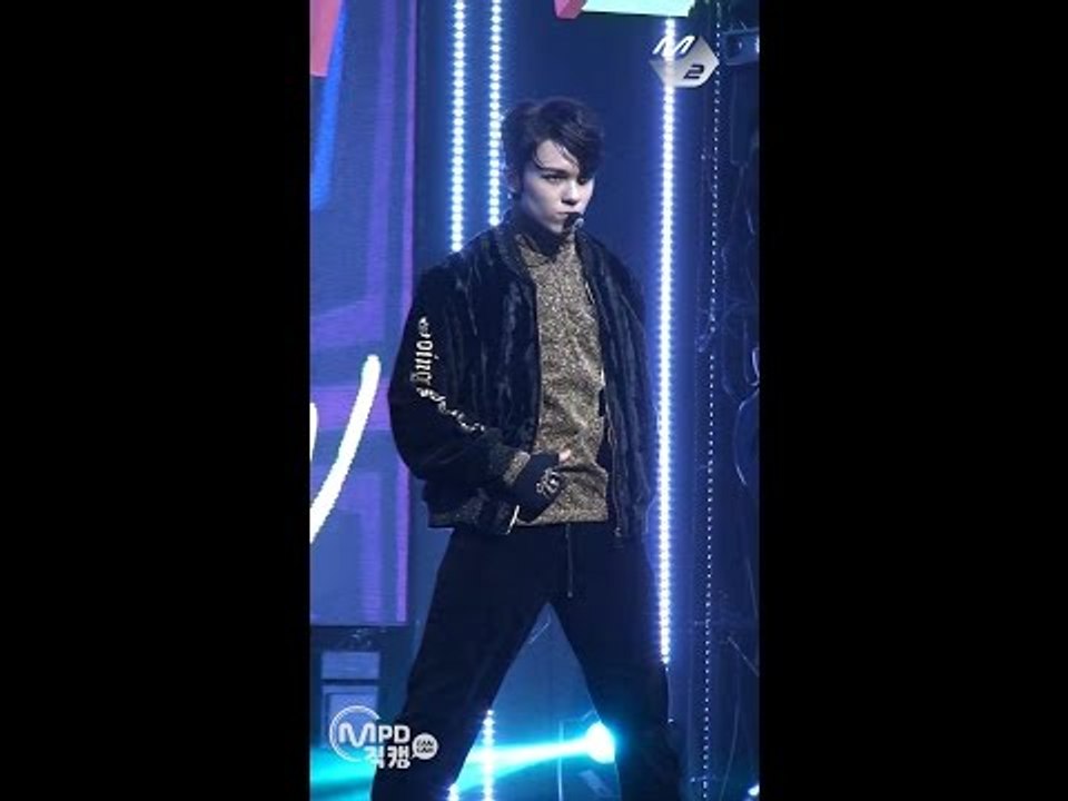 [MPD직캠] 세븐틴 버논 직캠 붐붐 BOOMBOOM Seventeen Vernon Fancam @엠카운트다운_161215