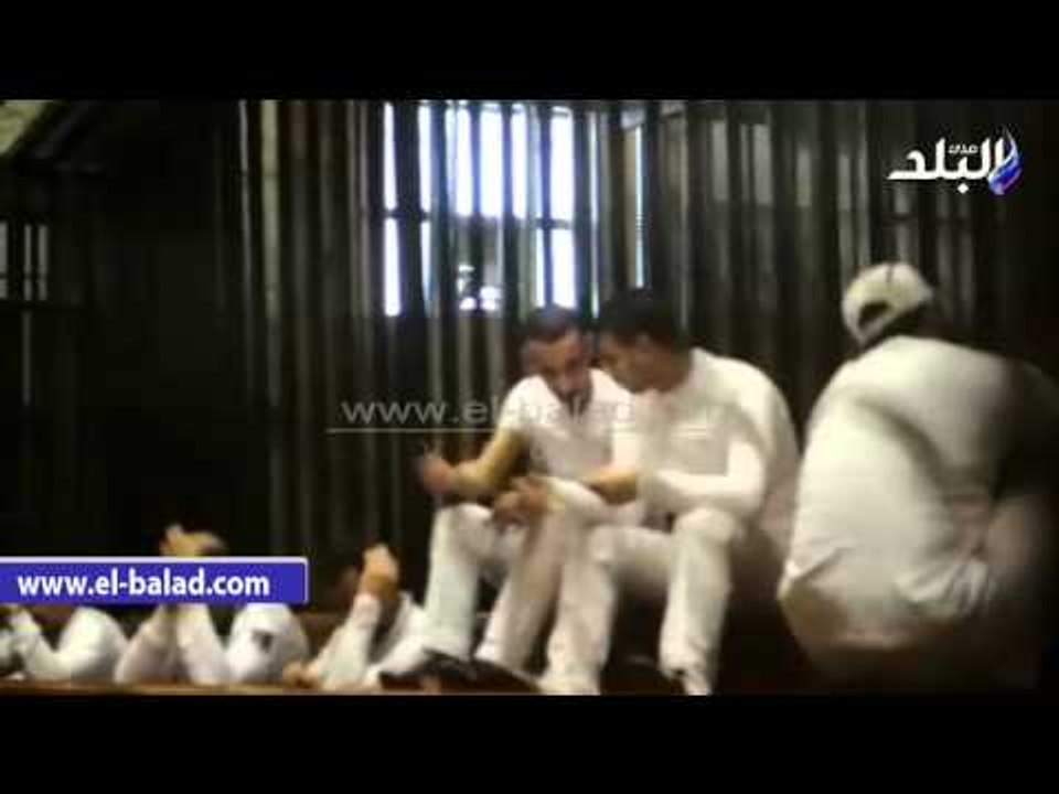 صدى البلد | أمين شرطة في "سجن بورسعيد": المعتدون استخدموا الآلي في الاقتحام