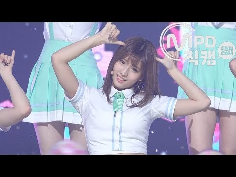 [MPD직캠] 트와이스 모모 직캠 'SIGNAL' (TWICE MOMO FanCam) | @MCOUNTDOWN_2017.6.1
