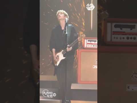 [MPD직캠] 데이식스 제이 직캠 '반드시 웃는다(I Smile)' (DAY6 Jae FanCam) | @MCOUNTDOWN_2017.6.8